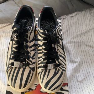 Paul Stanley pumas